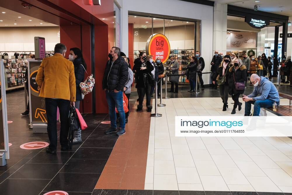 Shopping centres are open again Shopping centres are open again while maintaining the sanitary regime on February 02, 2021 in Wroclaw, Poland as the restrictions caused by Covid-19 loosen. EN_01462912_0015