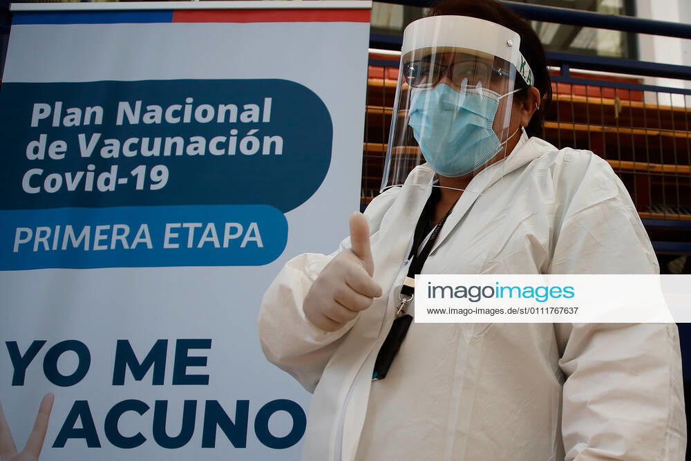 Santiago 2 February 2021 The Undersecretary of Public Health, Paula Daza, and the Mayor of Providencia, Evelyn Matthei, visit one of the vaccination centers to initiate mass vaccination against Covid 19 Marcelo Hernandez Aton Chile, Santiago Chile Aton 485326