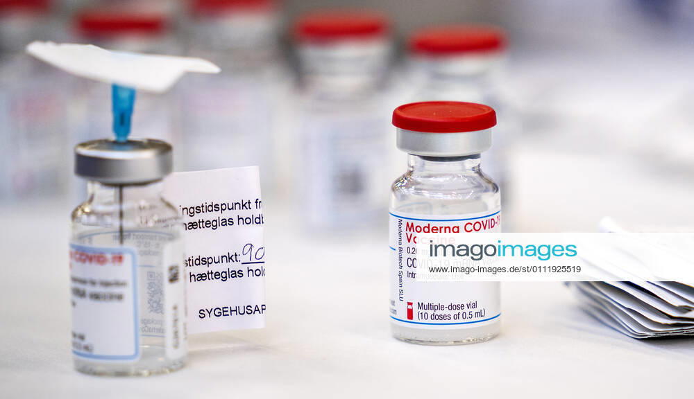 The vaccination with the Moderna vaccine for 85 citizens is underway in Broenderslevhallen, Thursday 4 February 2021 This is the first time Moderna has been used in Denmark. Specifically, these are the oldest citizens in the target group. target group, Broenderslev Jylland Denmark