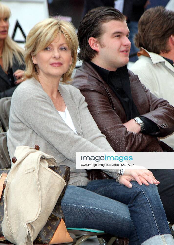 East Rock Classic 2007 Carmen Nebel with son Gregor Classic Open Air East Rock Symphony at the Gendarmenmarkt in Berlin Copyright IMAGO Herrmann Date 09 07 2007