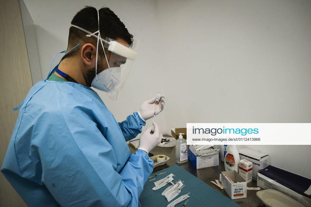 Covid vaccinations begin today in Lazio - 19 for the elderly over 80 in the photo the vaccination center of the Biomedical Campus Editorial Usage Only