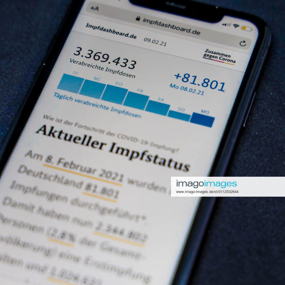 Vaccination dashboard of the Federal Ministry of Health Current vaccination status DEU, Germany, Berlin, 09 02 2021 Impfdashboard de Status 09 February 2021, 13 10 clock, displayed on an iPhone progress of COVIDâ â 19â â vaccination.