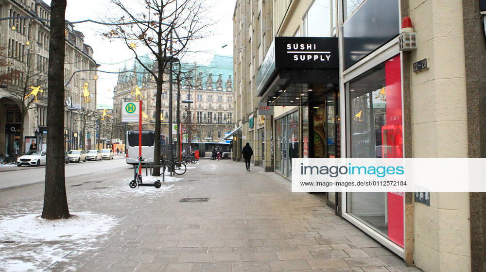 The almost deserted shopping street Mönckebergstrßae in downtown Hamburg during the lockdown downtown Hamburg
