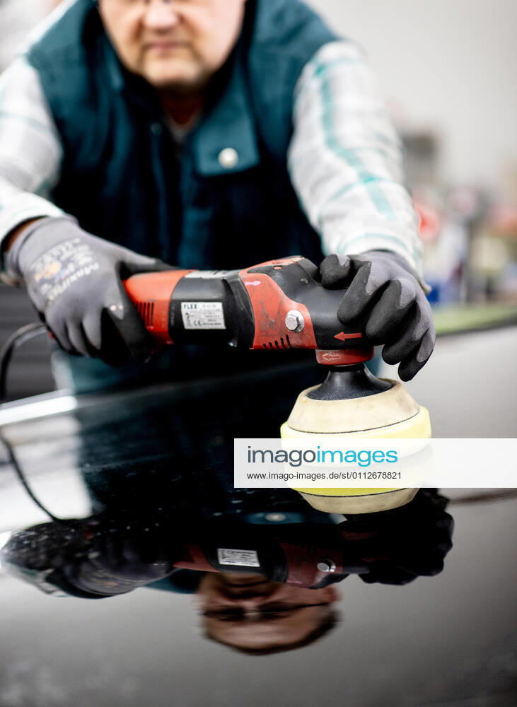 Düsseldorf repair of damage to car paintwork Düsseldorf North Rhine-Westphalia Germany