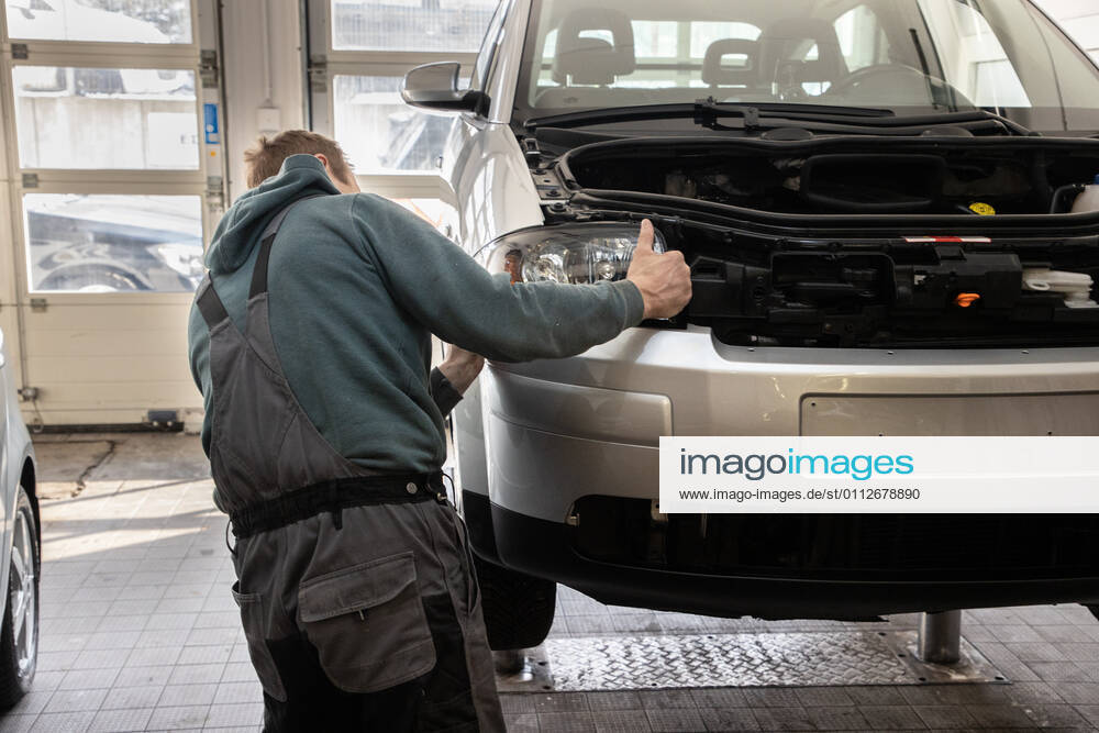 Düsseldorf repair of damage to car paintwork Düsseldorf North Rhine-Westphalia Germany