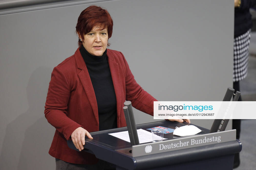 Susanne Ferschl at the 209 session of the German Bundestag in the Reichstag building Berlin, 11 02 2021 Foto:xC.xFuturexImage