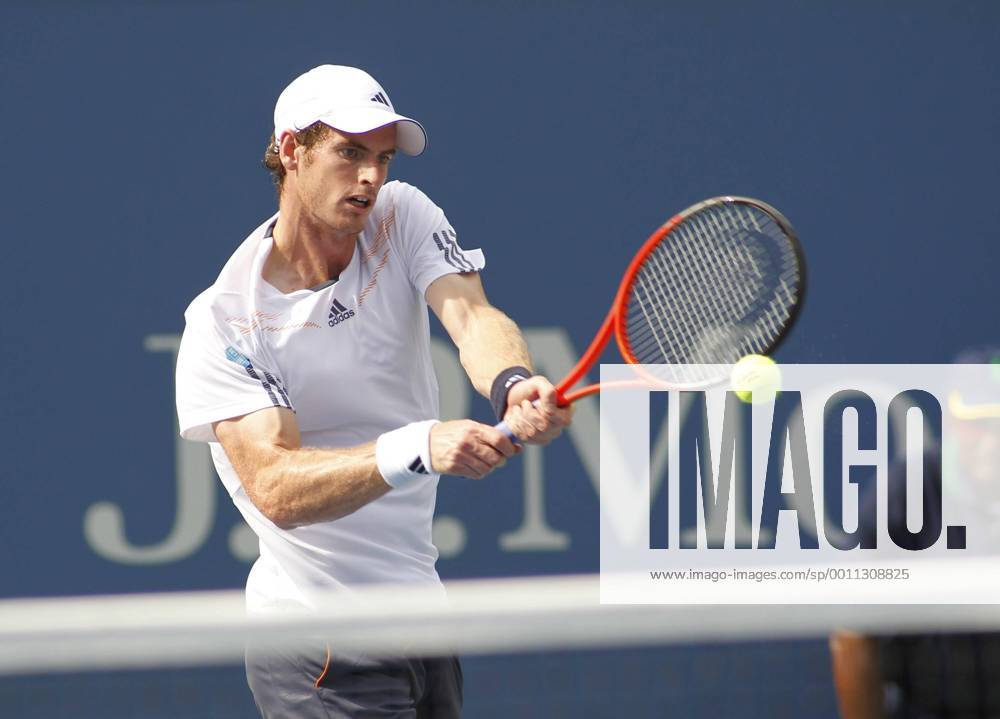Andy Murray (GBR) during Mens First Round match at the US Open in Arthur Ashe Stadium at the Billie Jean King Tennis Center in Flushing, New York. TENNIS: AUG 27 US Open Icon20187724