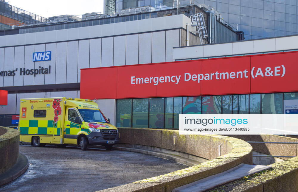 An ambulance outside St Thomas Hospital in London..Coronavirus cases are falling across the UK, as the government prepares to present its plan for easing the lockdown restrictions. London United Kingdom - ZUMAs197 20210218_zaa_s197_198