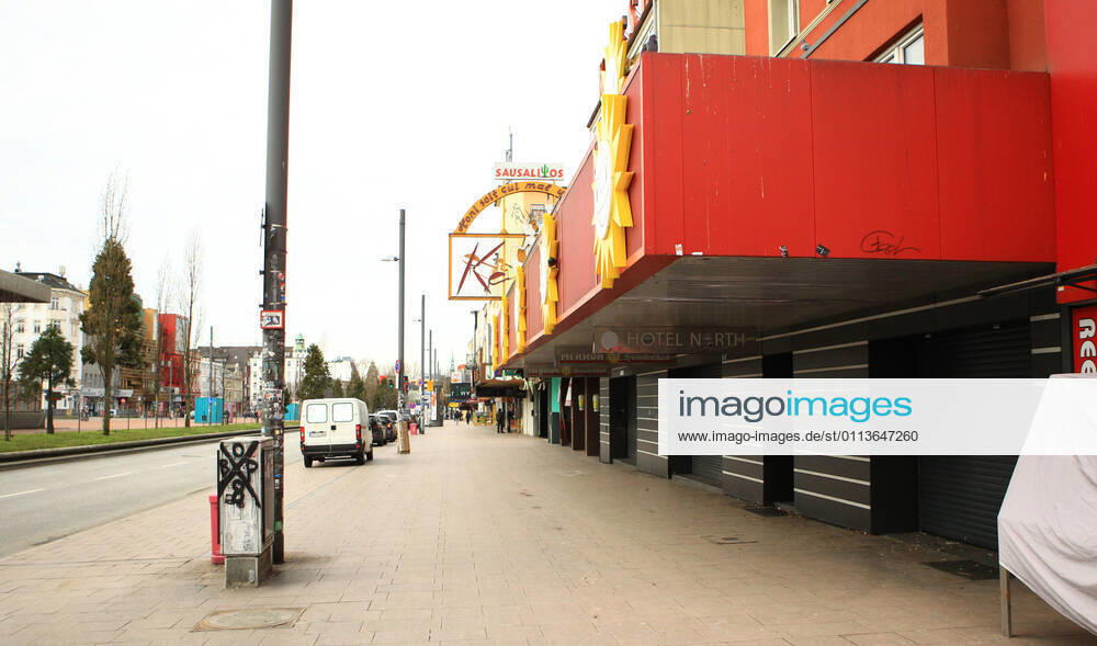 Closed shops on the nearly deserted Reeperbahn in Hamburg St Pauli during the lockdown St Pauli Hamburg
