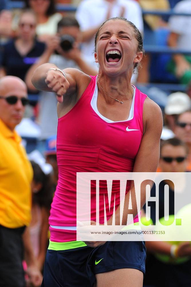 Sara Errani (ITA) TENNIS : US Open - jour 8 - 03 09 2012 VirginieBouyer Tennismag Panoramic