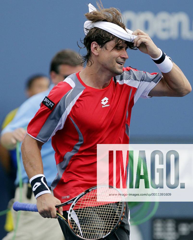 David Ferrer of Spain reacts after match point on day 11 in Arthur Ashe Stadium at the BillieJeanKing National Tennis Center in New York City on September 6, 2012. NYP20120906121