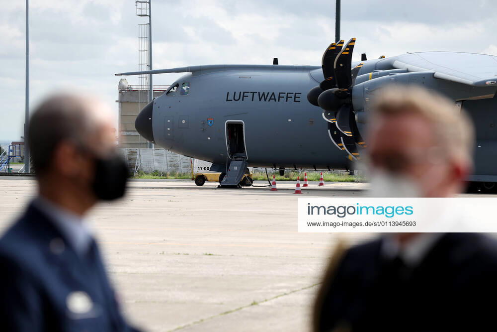 A German Air Force Airbus A400M-180 transporting German army medical experts arrives at Figo Maduro military airbase in Lisbon, Portugal on February 23, 2021. Based on a bilateral agreement, a second team of German army medical experts arrived in Portugal on Tuesday to replace the team that has been in Portugal since February 3 to assist the country in its fight against the COVID-19 pandemic. Lisbon Portugal - ZUMAf123 20210223_zap_f123_005