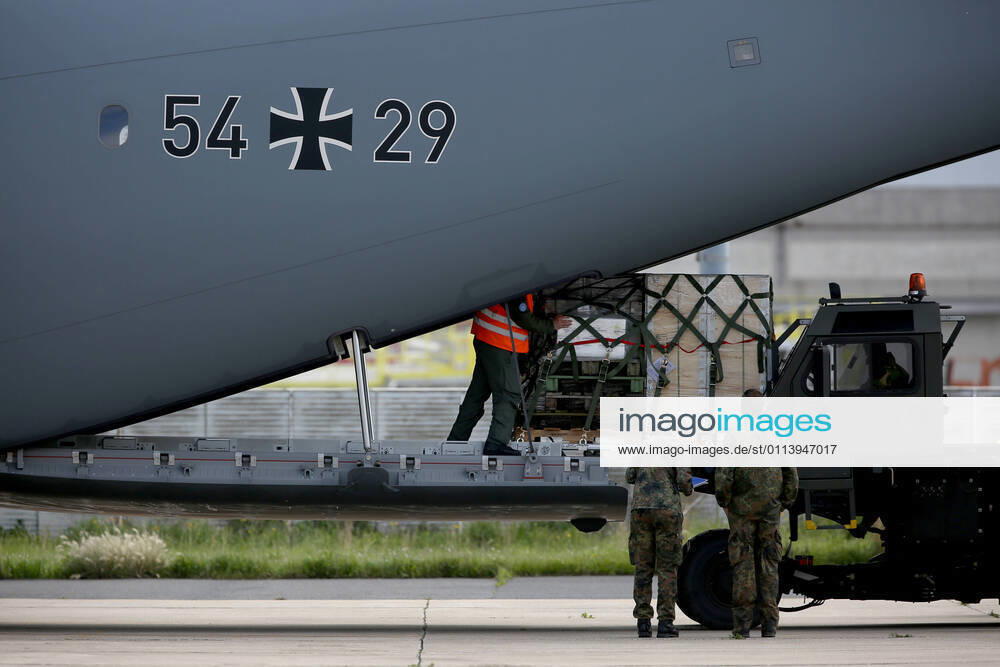 Medical equipment is unloaded from a German Air Force Airbus A400M-180 upon its arrival at Figo Maduro military airbase in Lisbon, Portugal on February 23, 2021. Based on a bilateral agreement, a second team of German army medical experts arrived in Portugal on Tuesday to replace the team that has been in Portugal since February 3 to assist the country in its fight against the COVID-19 pandemic. Lisbon Portugal - ZUMAf123 20210223_zap_f123_019