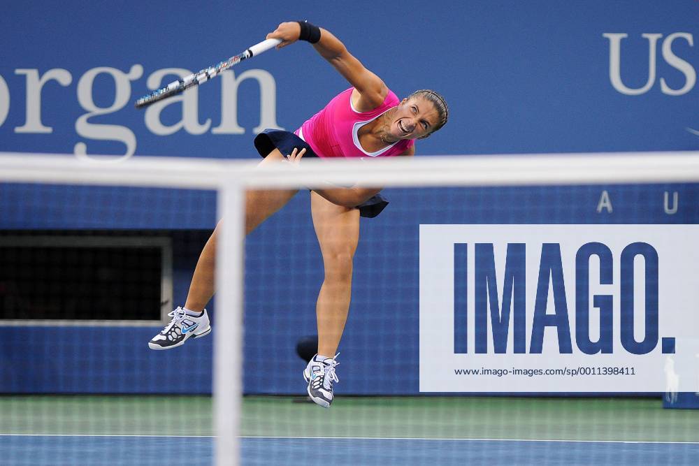 Sara Errani (ITA) TENNIS : US Open - jour 12 - 07 09 2012 VirginieBouyer Tennismag Panoramic