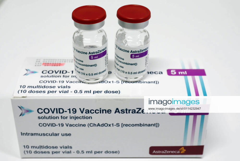 Impfzentrum Schoenefeld Schoenefeld, DEU, 26 02 2021 Vaccine ampoules and packs containing Covid19 vaccine Astra Zenica Schoenefeld Brandenburg Germany
