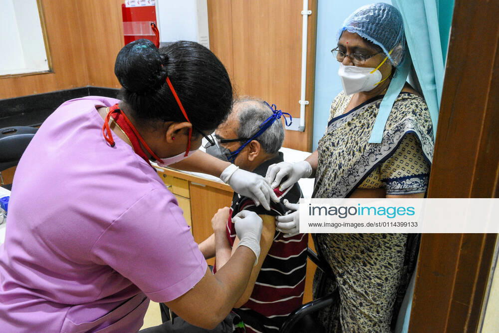 Indian government started to roll out vaccine for general public who are above 65 years of age or above 45 years of age having comorbidities.The government has given authorisation to private hosputals to charge a mximum of 250 rupees for the vaccination , where as for government hospityal it would be free of any charge. Kolkata India - ZUMAc211 20210301_zip_c211_004