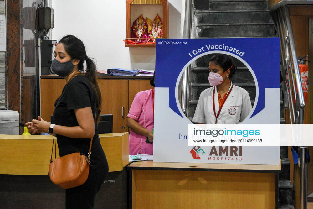 Indian government started to roll out vaccine for general public who are above 65 years of age or above 45 years of age having comorbidities.The government has given authorisation to private hosputals to charge a mximum of 250 rupees for the vaccination , where as for government hospityal it would be free of any charge. Kolkata India - ZUMAc211 20210301_zip_c211_005