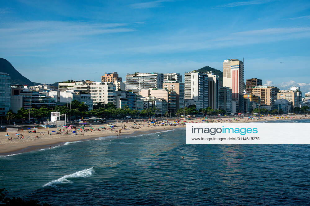 Rio amid COVID-19 RIO DE JANEIRO, RIO DE JANEIRO, BRAZIL, MAR 04: NEW RESTRICTIONS IN TOWN - The city hall has enacted new restrictions to contain the increase in cases of COVID-19 in town.Beach bars, beach food and drink vendors and stalls are prohibited. View off seaside buildings at Leblon Beach on March 04, 2021. ( Photo by Chico Ferreira Penta Press ) Rio de Janeiro Brazil 6258_233498