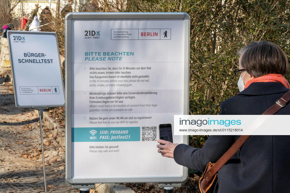 Berlin,Germany,GER,Test Zentrum Bürger Schnelltest in der Kurt Weiß Sporthalle in der Franzensbader Straße 16 Ortsteil Grunewald Bezirk Wilmersdorf