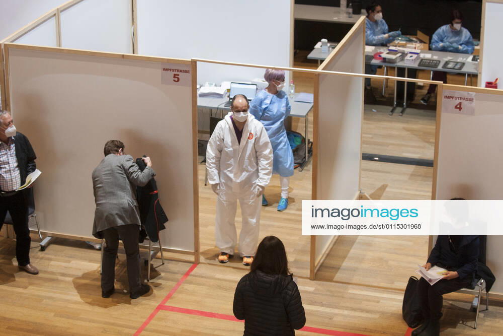 AUT, 2021 03 11 FEATURE COVID HEALTH LARGE-SCALE VACCINATION CAMPAIGN WITH BIONTECH PFIZER IN SCHWAZ DISTRICT
