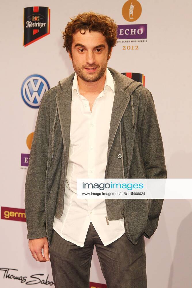 Oliver Wnuk at the Echo 2012 the German Music Award on the Red Carpet before the ceremony at the Messe Berlin