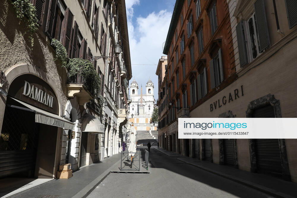 (210316) -- ROME, March 16, 2021 -- Shops are seen closed on Via dei Condotti in Rome, Italy, March 15, 2021. Italy entered into a new period of semi-lockdown on Monday, with over half of its 20 regions falling into the red zone and subject to the maximum level of restrictions. ) ITALY-ROME-COVID-19-SEMI-LOCKDOWN ChengxTingting