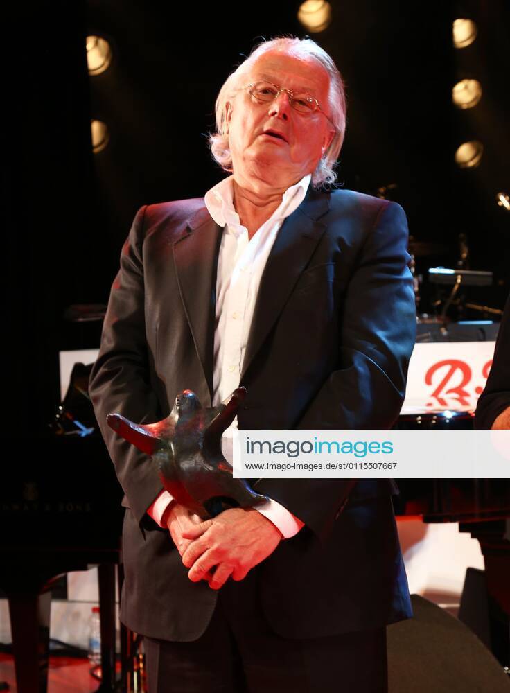 Prize winner Frank Castorf at the 23 B Z Culture Award 2014 ceremony at the Theater am Kurfuerstendamm Kudamm in Berlin