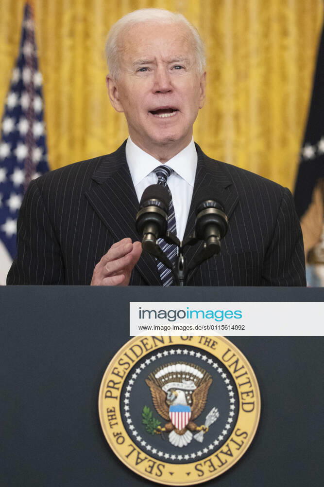 US President Joe Biden delivers remarks on the state of COVID-19 vaccinations, in the East Room of the White House in Washington, DC, USA, 18 March 2021. The United States has surpassed 100 million COVID-19 vaccine doses administered Washington USA - ZUMAs152 20210318_zaa_s152_227