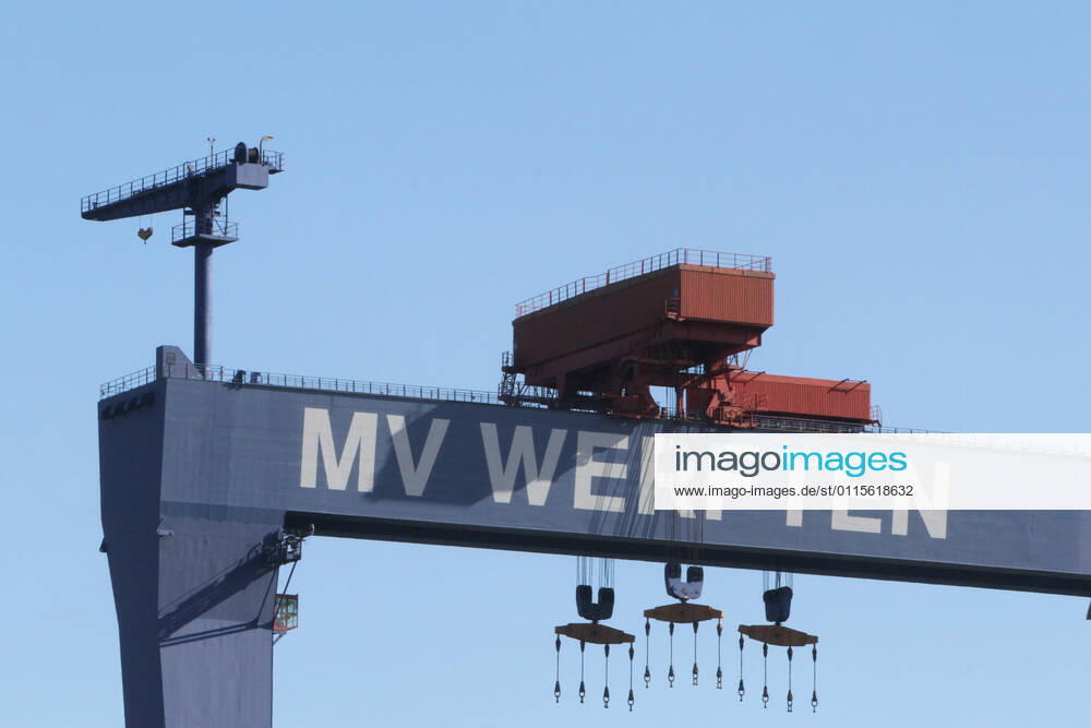 View on Thursday 18 03 2021 in Warnemünde on the local MV shipyards with the trestle crane in the center The shipyard group with its three locations in Wismar, Rostock and