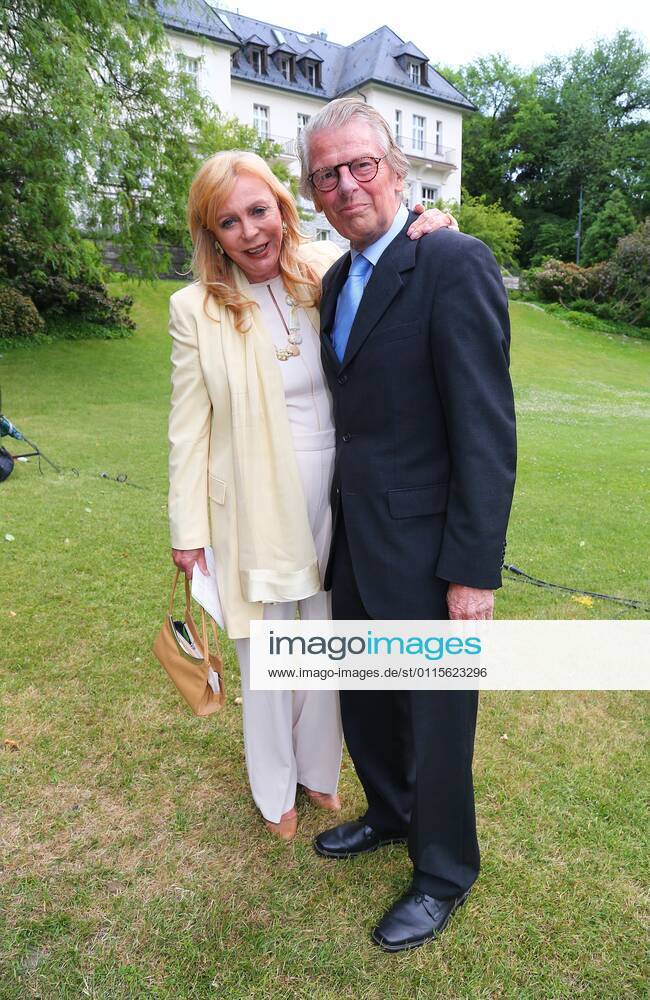 Klaus and Evelyn Bresser at the Henry A Kissinger Prize 2015 Award Ceremony at The American Academy in Berlin