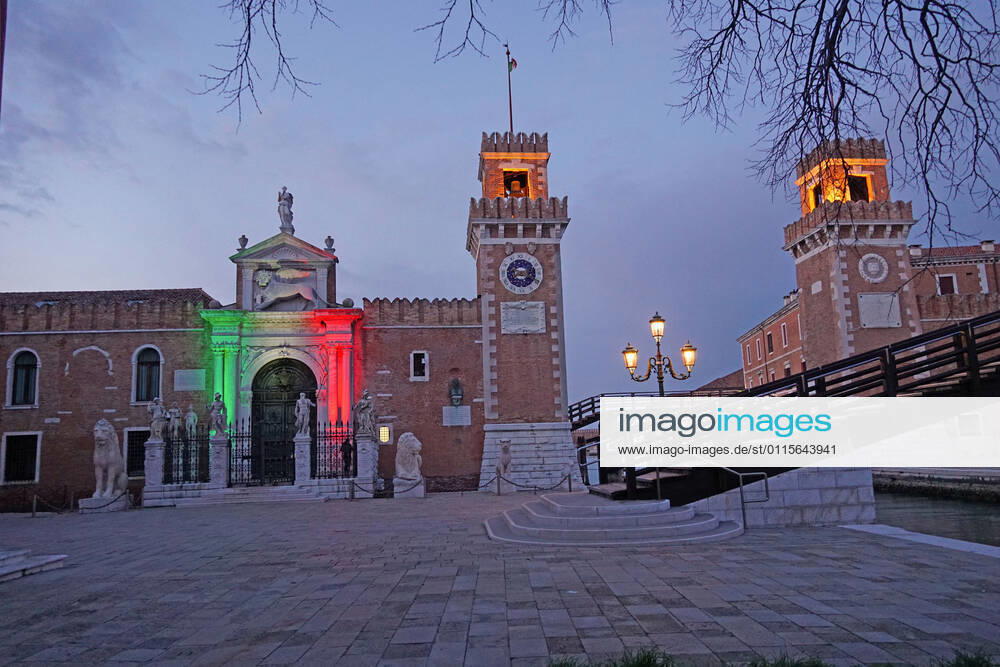 VENICE, LOCKDOWN SECOND SEASON Lockdown second season in Venice, campo Arsenale square. Venezia Italy