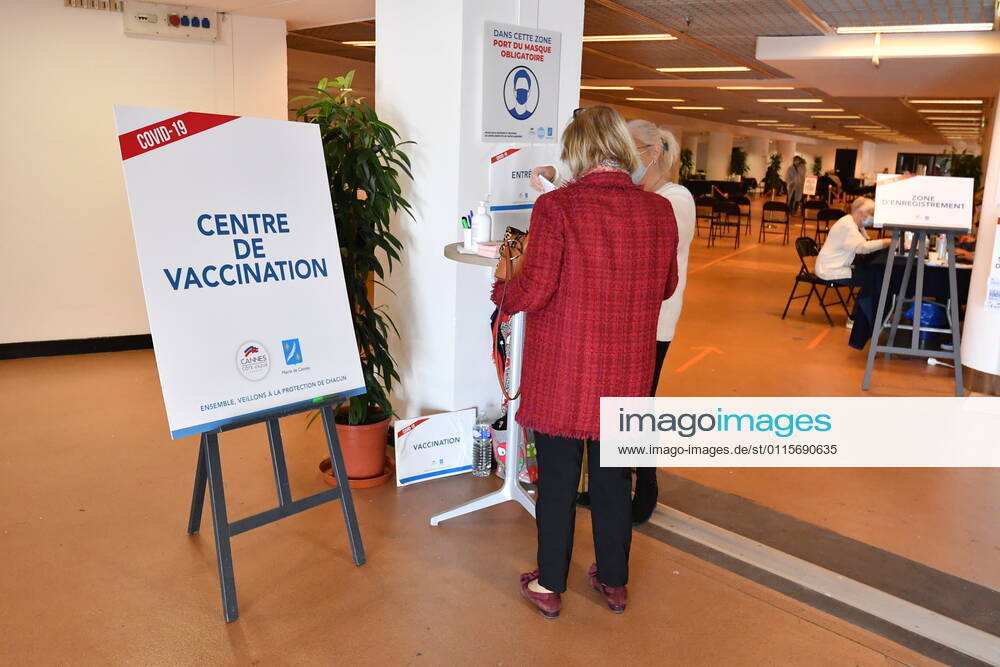 Coronavirus in Frankreich, Eindrücke aus Cannes Coronavirus en France: 3e week-end de confinement a Cannes. Cannes, 3eme Confinement (2021) : Des mesures de confinement inedites s appliquent a partir de ce week-end dans seize departements de France, notamment en region parisienne, dans le nord du pays, mais aussi en Normandie. Ce confinement acte III est plus souple que les precedentes editions : il est desormais possible de se promener sans limite de duree dans un rayon de dix kilometres, muni de son attestation de deplacement. 266186 2021-03-20 _sans_perso