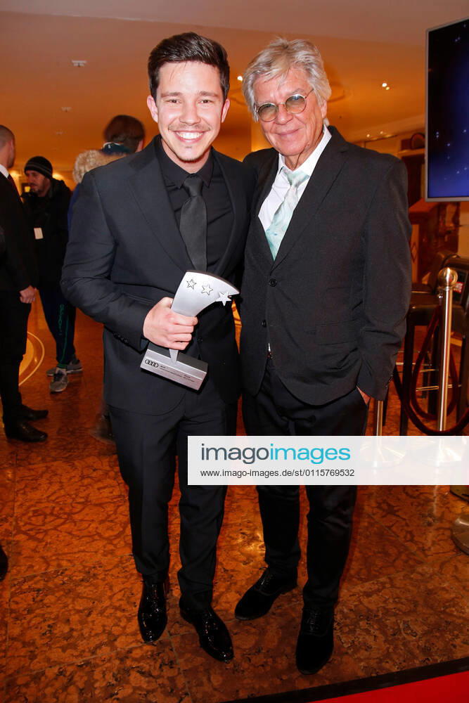 Award winner Nico Santos with father Egon Wellenbrink on the red carpet at the Audi Generation Awards 2018 ceremony at the Bayerischer Hof Hotel in Munich