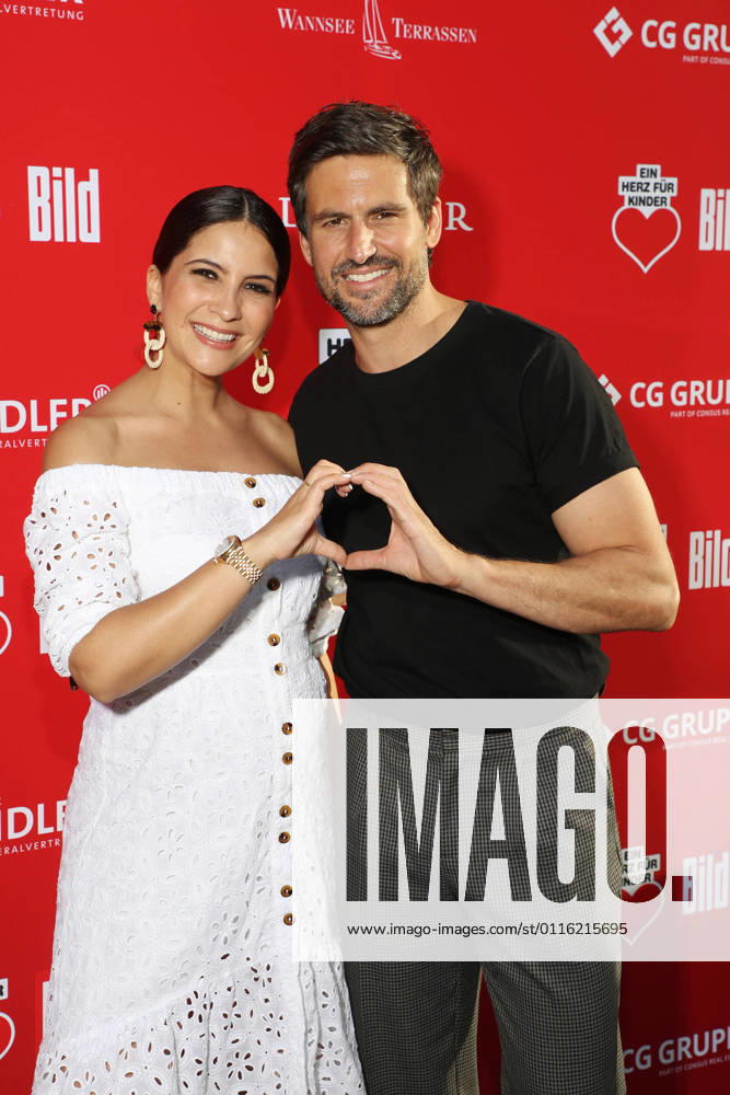 Tom Beck with Chryssanthi Kavazi pregnant at the 4 summer party of BILD hilft e V Ein Herz für Kinder on the Wannseeterrassen, Wannseebadweg 35, 14129 Berlin
