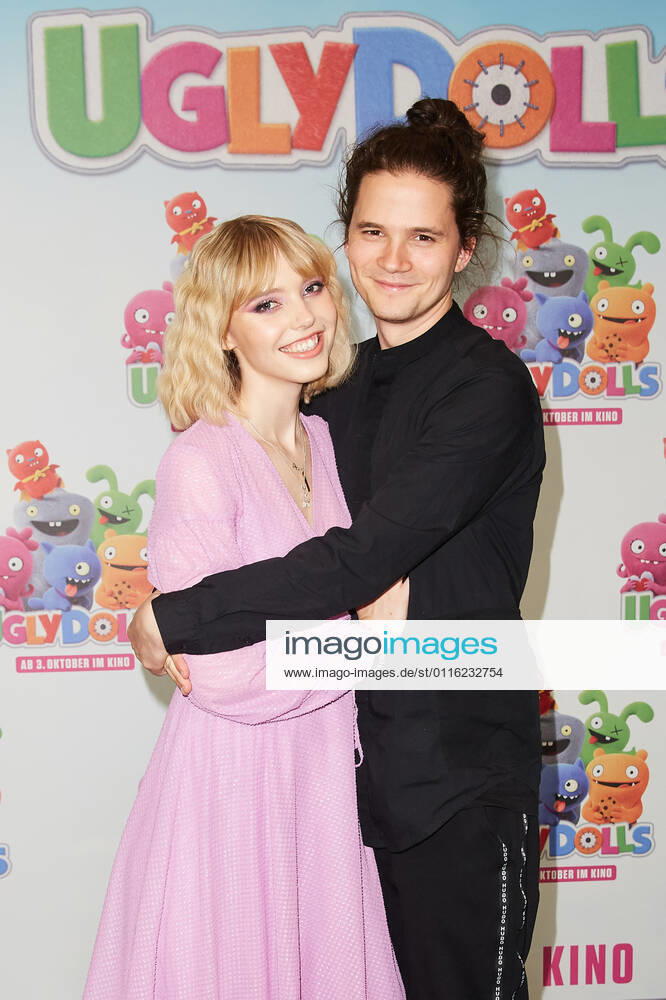 Lina Larissa Strahl with boyfriend Tilman Pörzgen on the red carpet at the fan premiere of Ugly Dolls at CinemaxX am Potsdamer Platz in Berlin