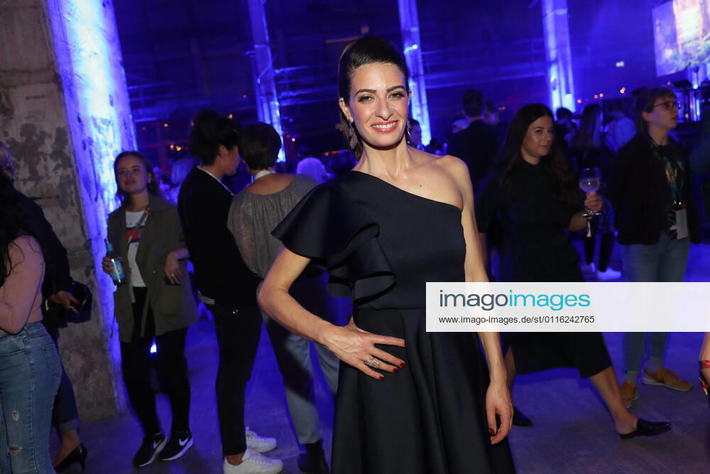 Linda Zervakis at the presentation of the YouTube GOLDENE KAMERA Digital Award 2019 at Kraftwerk Berlin.
