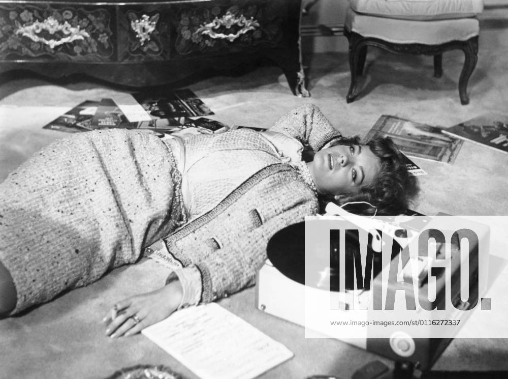 Romy Schneider, on-set of the Film, Boccaccio 70 , 1962