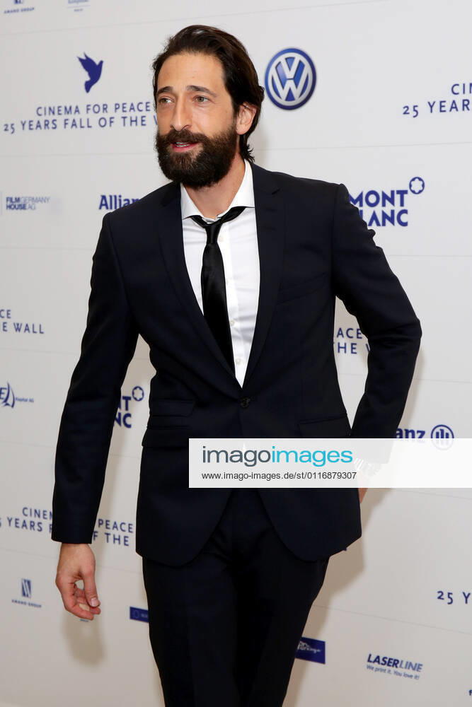 Adrien Brody - Heroes Gala in Hotel Adlon in Berlin am 08.11.2014
