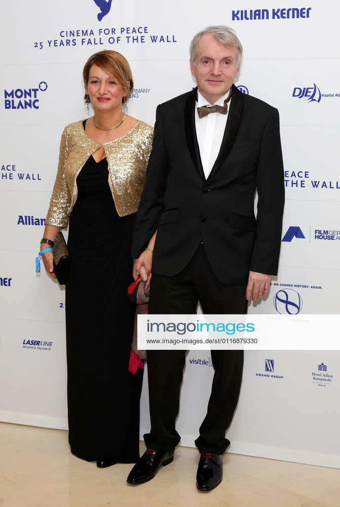 Thierry Noir mit Begleitung - Heroes Gala in Hotel Adlon in Berlin am 08.11.2014