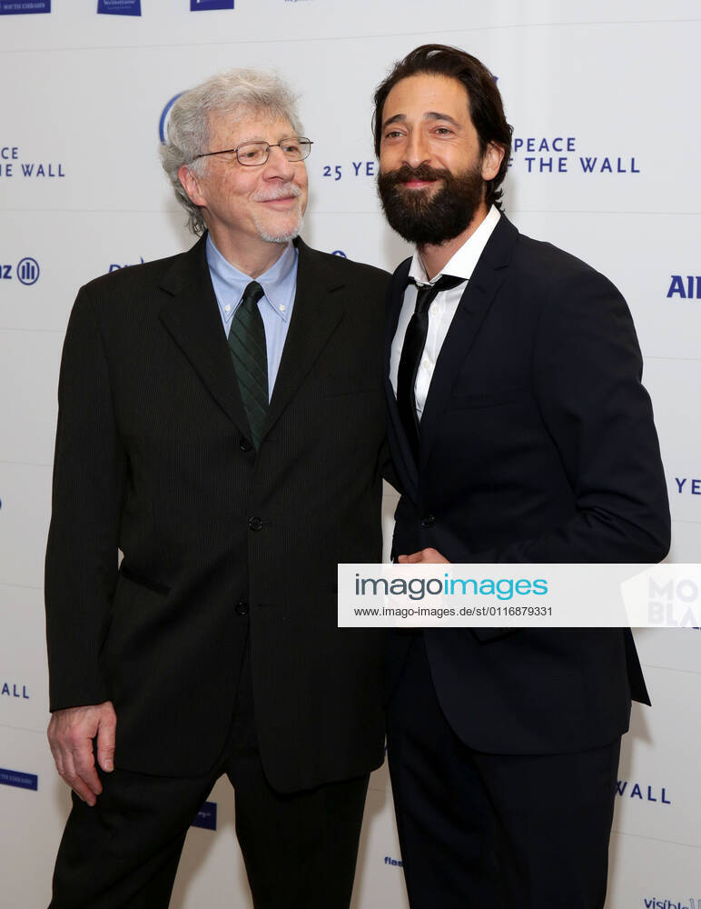 Adrien Brody mit Vater Elliot - Heroes Gala in Hotel Adlon in Berlin am 08.11.2014