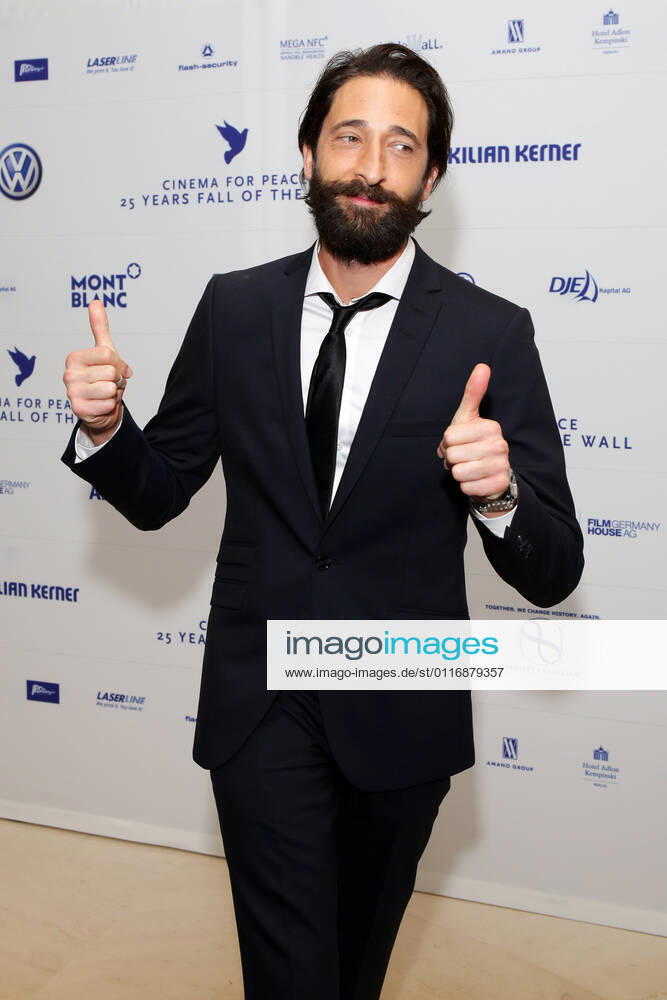 Adrien Brody - Heroes Gala in Hotel Adlon in Berlin am 08.11.2014