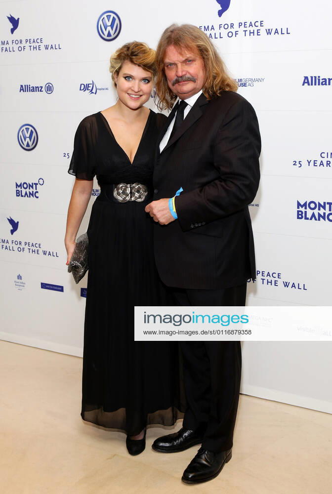 Leslie Mandoki mit Tochter Lara - Heroes Gala in Hotel Adlon in Berlin am 08.11.2014