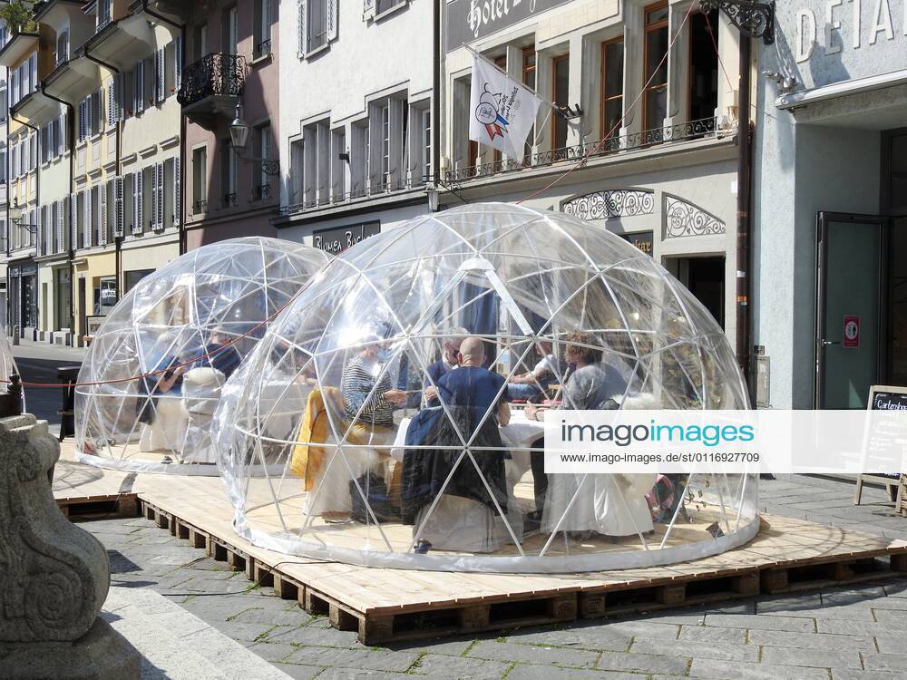 Photo Manuel Geisser 23 04 2021 Covit 19 Gastrobranche,Gastrobetriebe Lockdown , Creative ideas needed Picture Igloo garden in front of a restaurant Lucerne