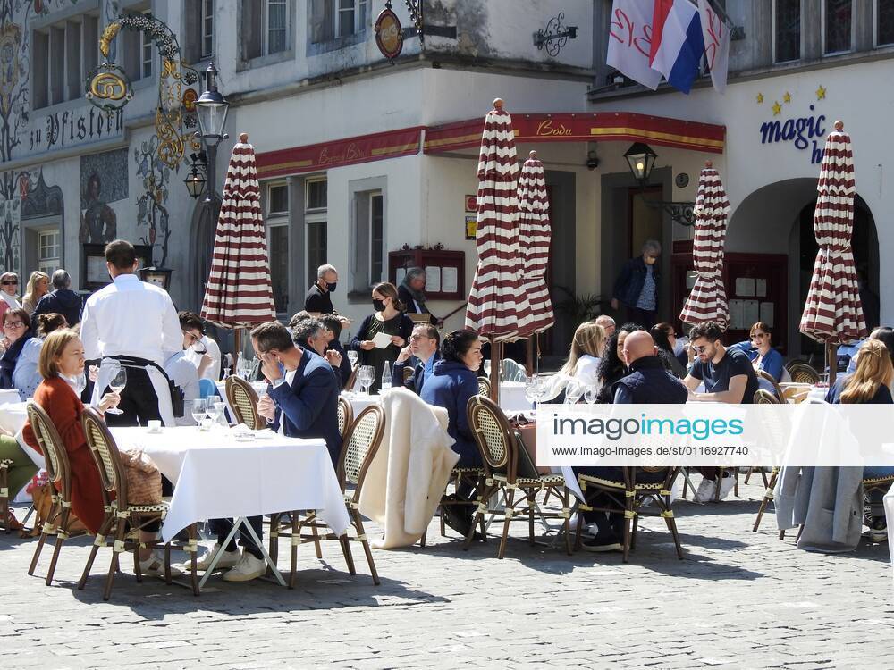 Photo Manuel Geisser 23 04 2021 Corona Pandemic Picture Restaurants with outdoor area can serve guests again City of Lucerne