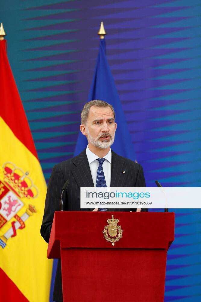 Spain s King Felipe VI (C), delivers a speech at the opening of 2020 Spanish Research Prizes awarding ceremony, at El Pardo Palace, in Madrid, Spain, 17 May 2021. Spain s royal couple chairs Spanish Research Prizes awarding ceremony !ACHTUNG: NUR REDAKTIONELLE NUTZUNG!