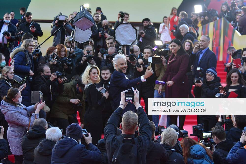 Opening ceremony on the 43rd. Moscow International Film Festival. Red Road . Theater Russia , Strastnoy Boulevard, Moscow 22 April 2021. On the picture: Philip Kirkorov surrounded by paparazzi Photo: Pavel Kashaev PavelxKashaev