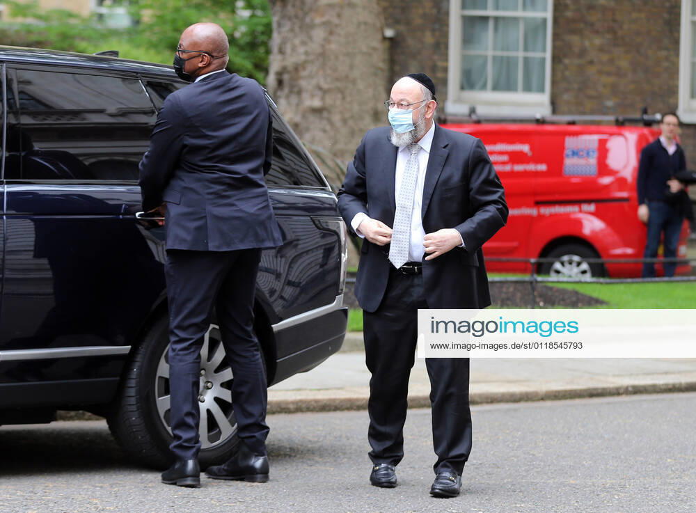 Chief rabbiÃ‚ of theÃ‚ UKÃ‚ and CommonwealthÃ‚ EPHRAIM MIRVIS arrives at 10 Downing Street to meet with UK Prime Minister Boris Johnson. London United Kingdom - ZUMAs262 20210520_zip_s262_078