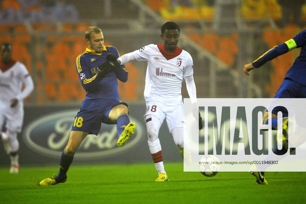 Maksim Bordachev (Bate Borisov) vs Salomon Kalou (Losc) FOOTBALL : Bate Borisov vs Losc - ligue des champions - 20 11 2012 JBAutissier Panoramic