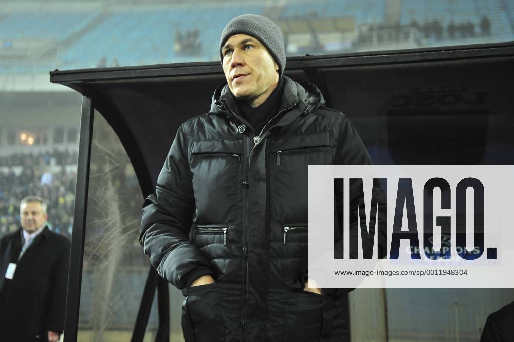 Rudi Garcia (Losc) - entraineur FOOTBALL : Bate Borisov vs Losc - ligue des champions - 20 11 2012 JBAutissier Panoramic