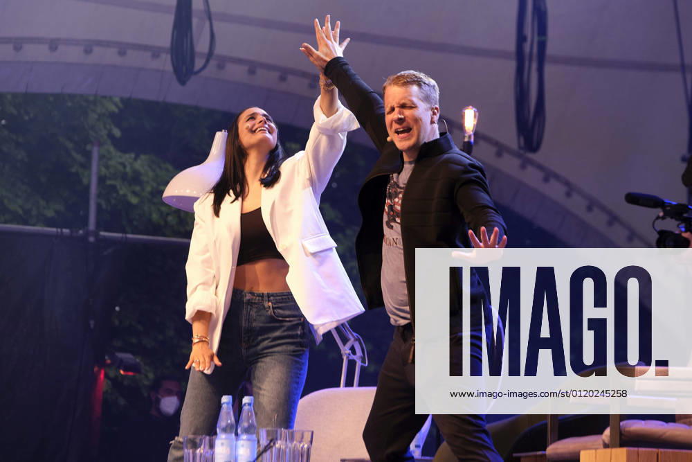 Amira Pocher and Oliver Pocher with the program Die Pochers here at the opening of the concert series Back on Stage at the Gilde Parkbühne Hannover, 03 06 2021 Foto:xU.xFuturexImage